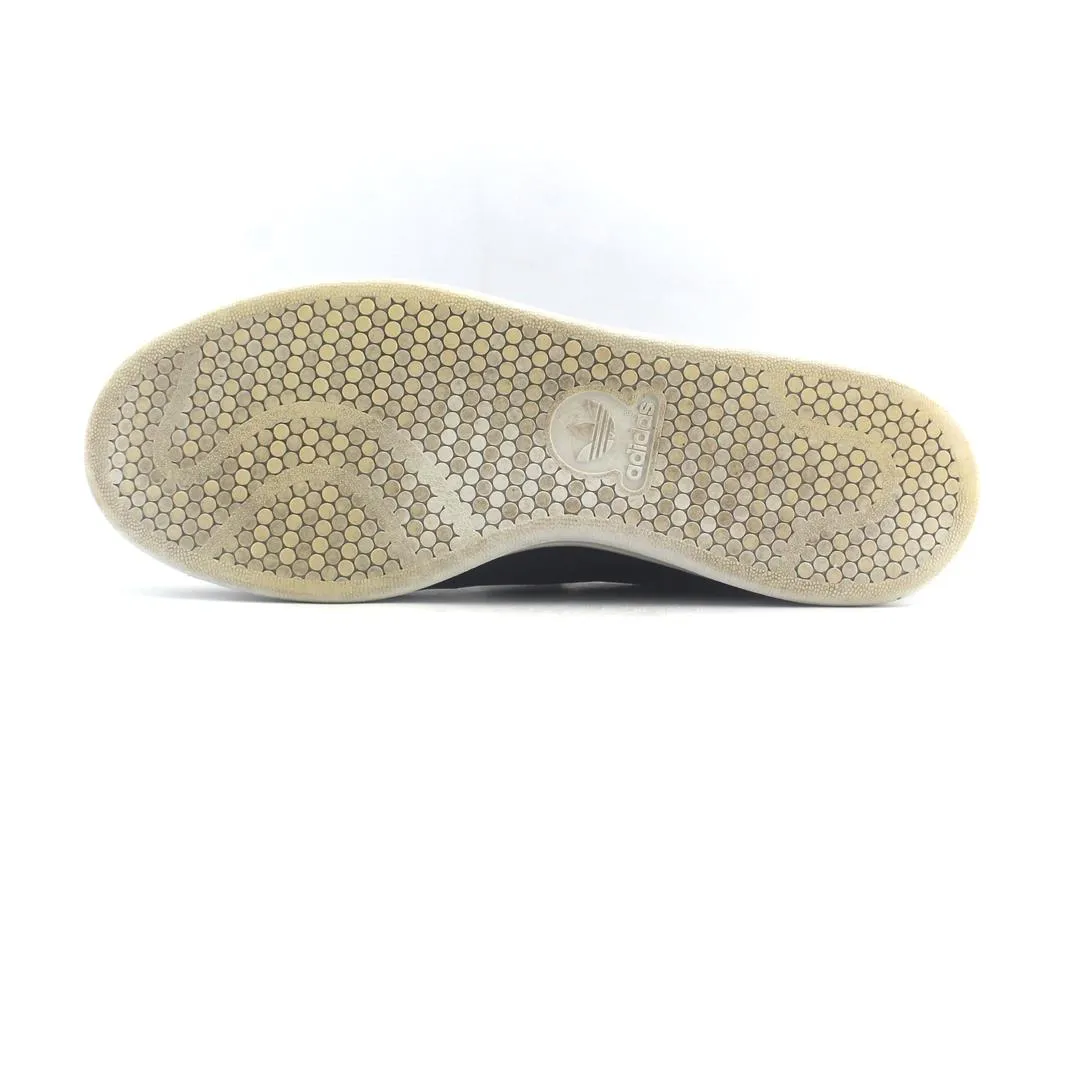 ADIDAS  HYKE