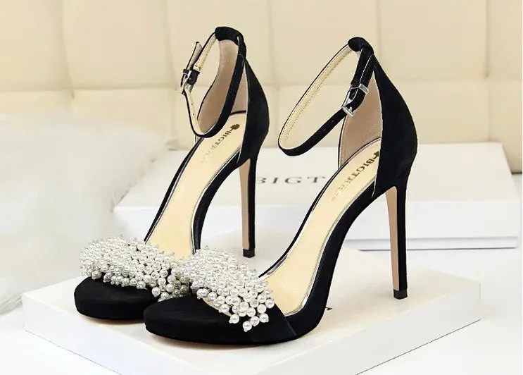 Bailey Heels || Black