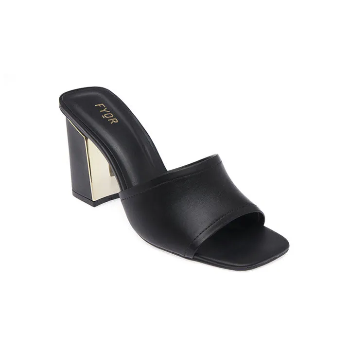 Casually Stylish Mule BCM 165