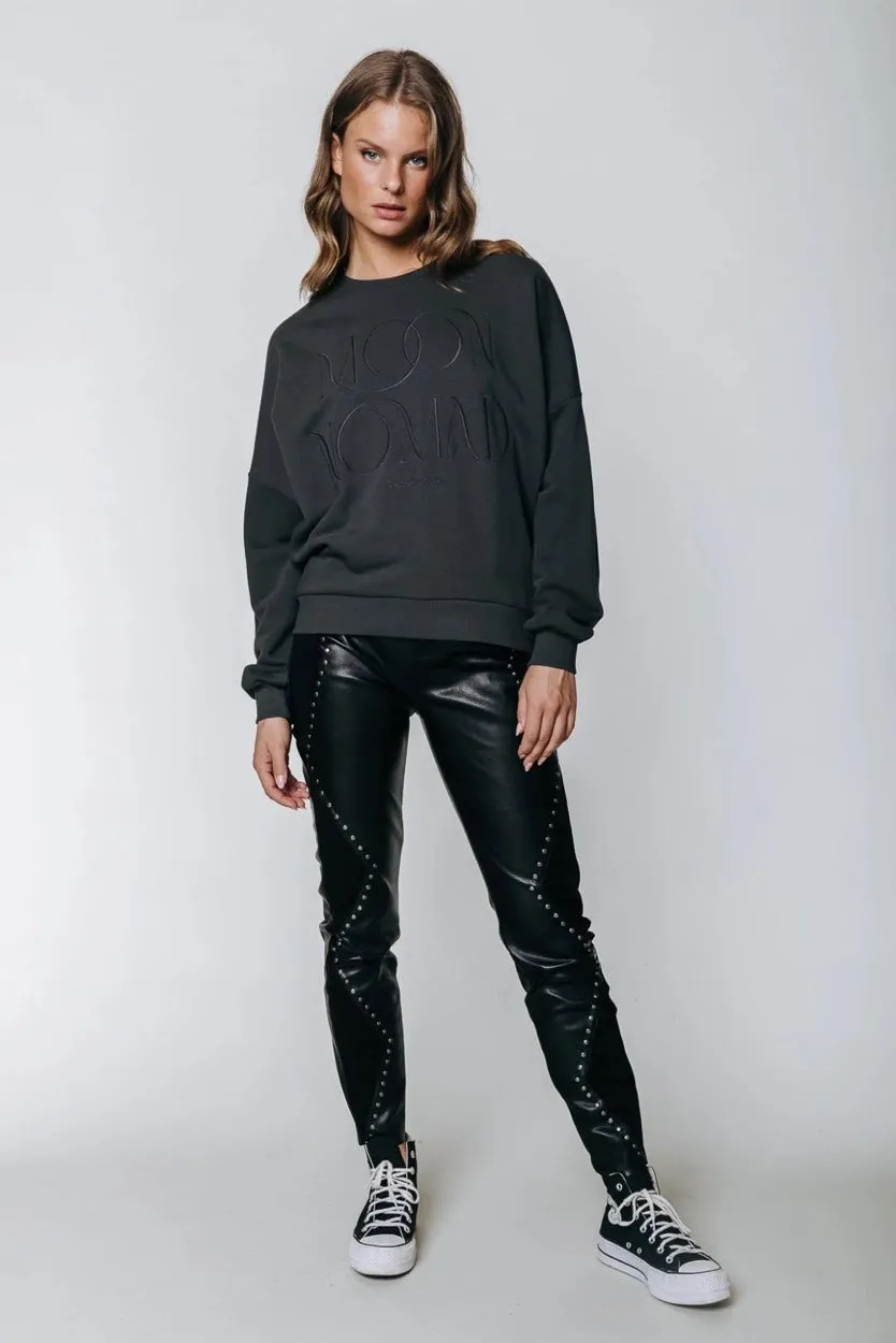 Chloe Studs Vegan Leather Pants - Zwart