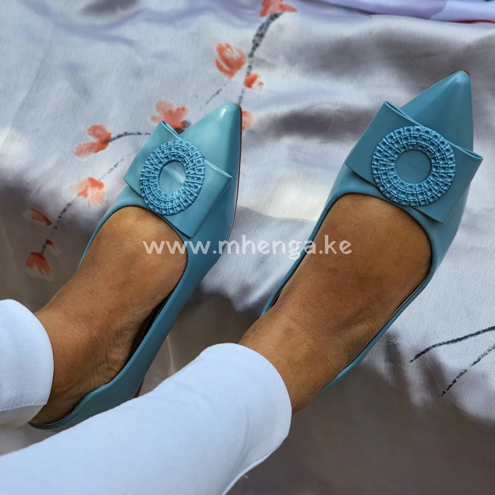 Circle,Round pointed flats,flats women shoes Ladies shoe