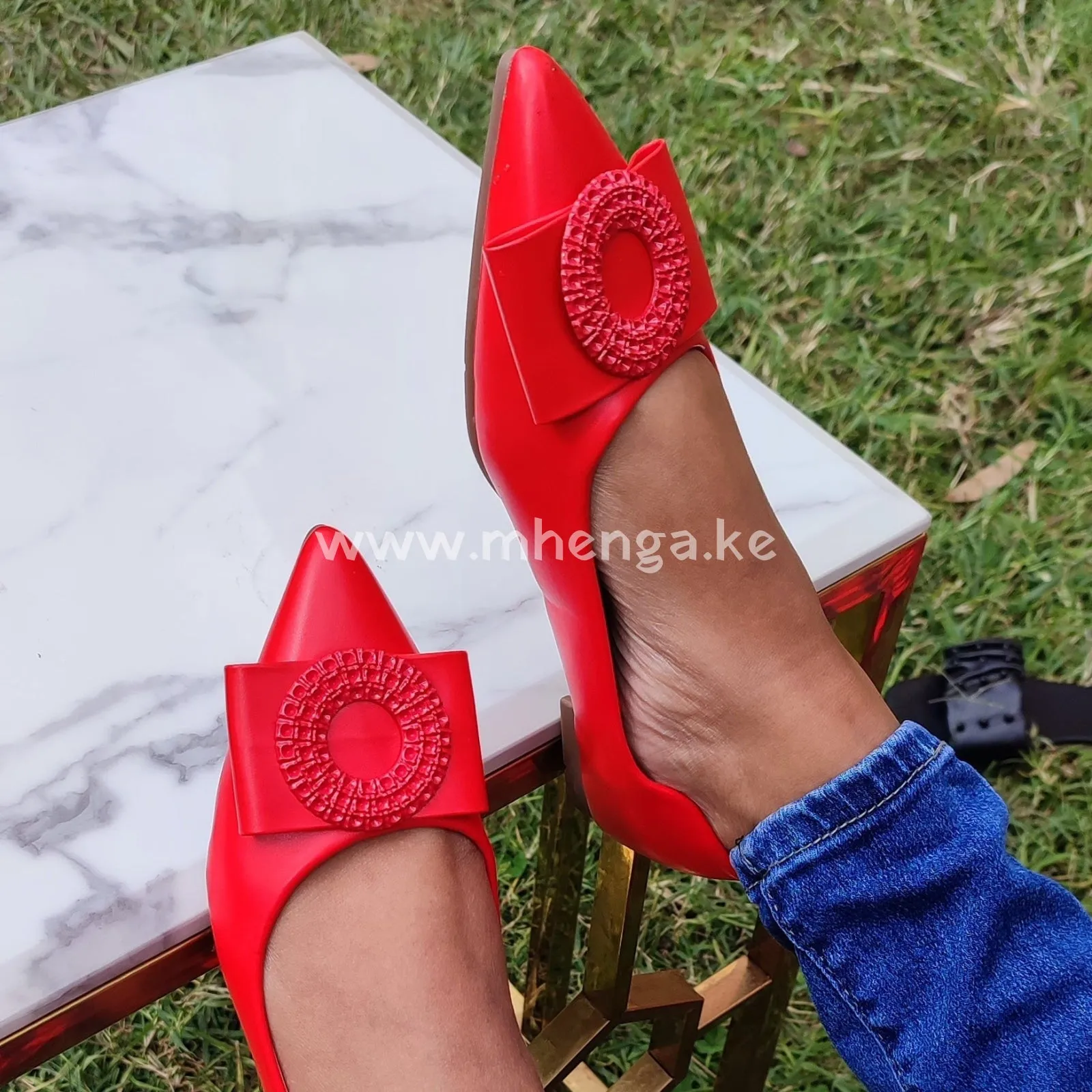 Circle,Round pointed flats,flats women shoes Ladies shoe