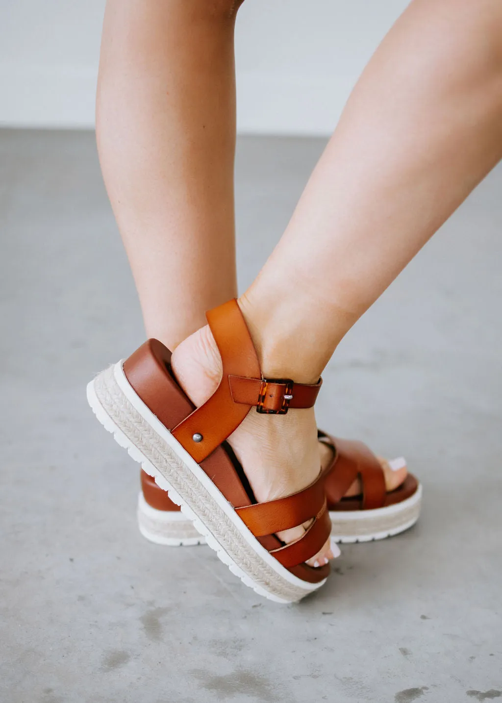 Evana Platform Sandals
