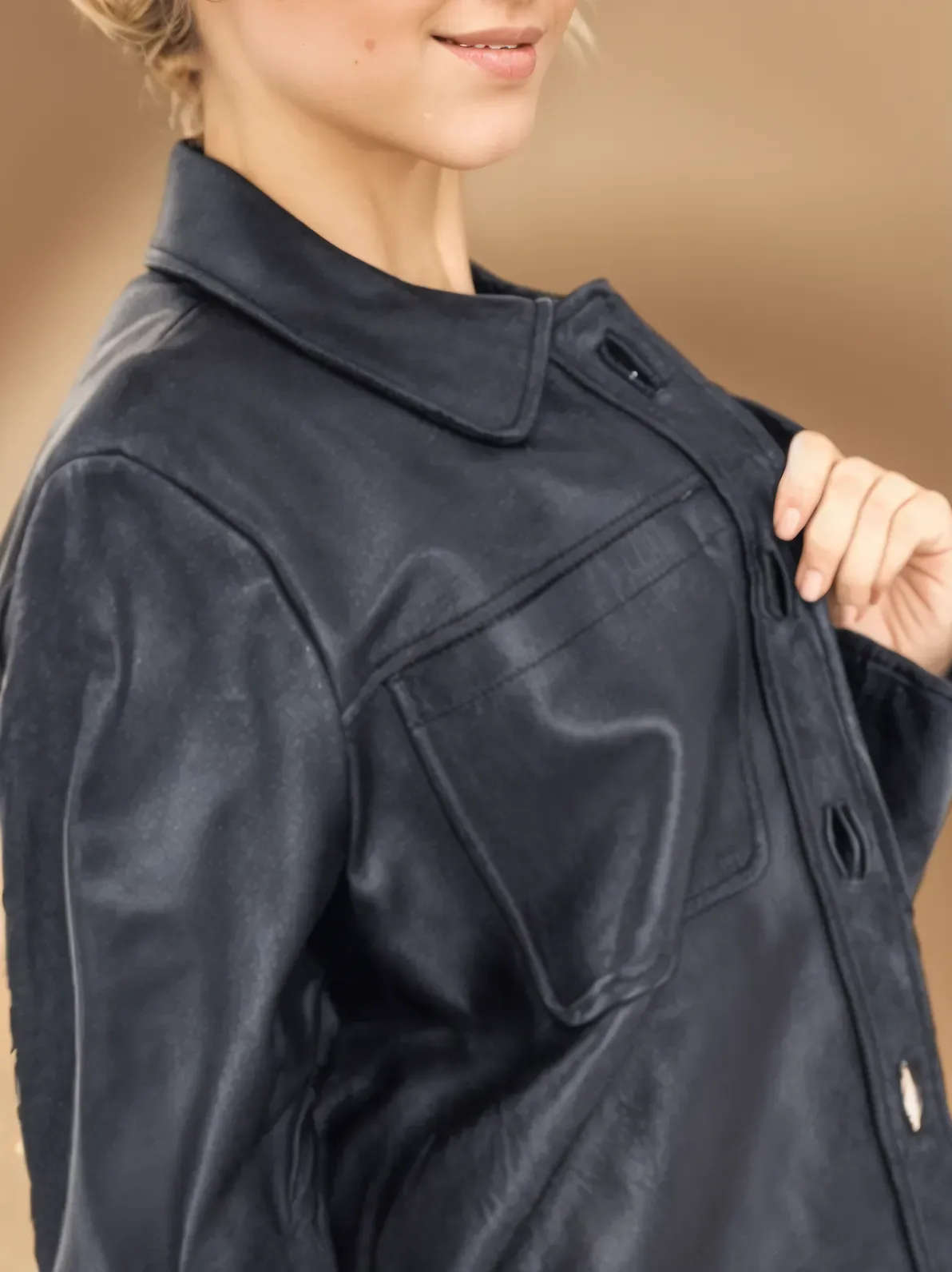 Handcrafted Oversized Women's Sheepskin Leather Jacket – Classic Black, Stylish & Versatile