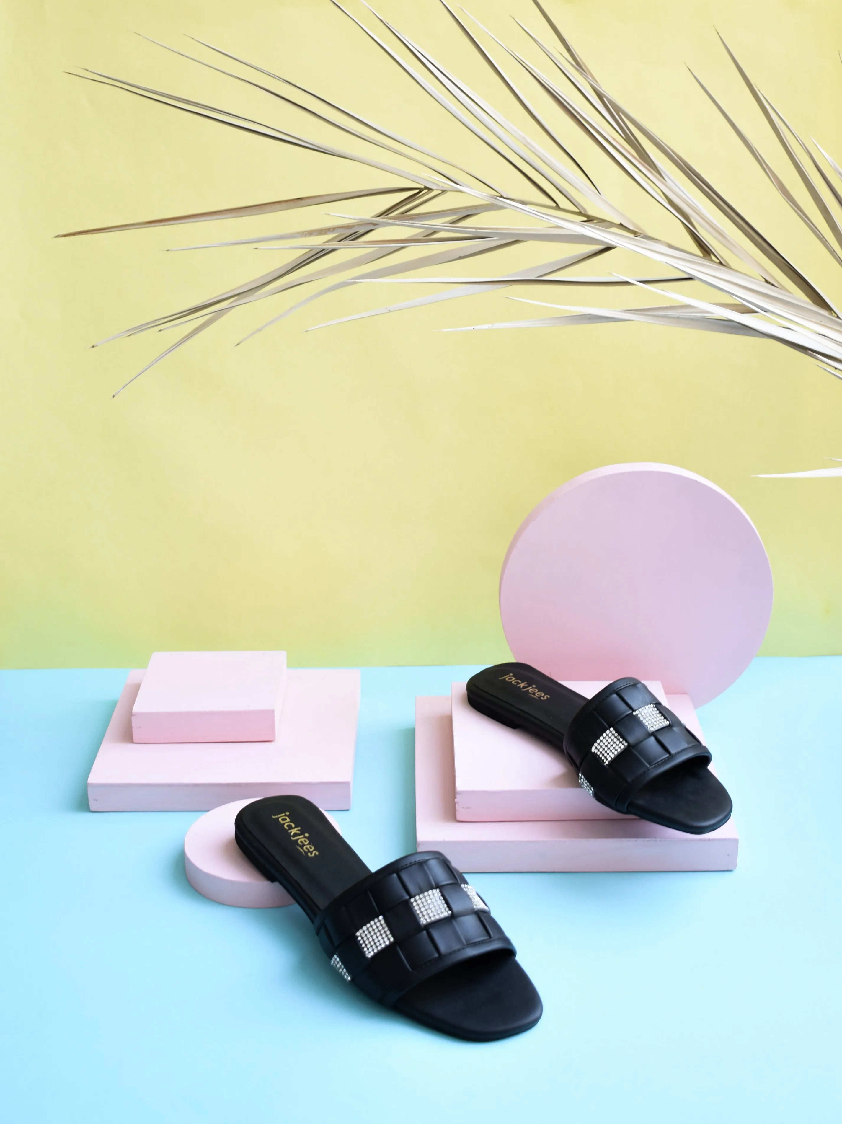 Jack Jees BlockShine Black