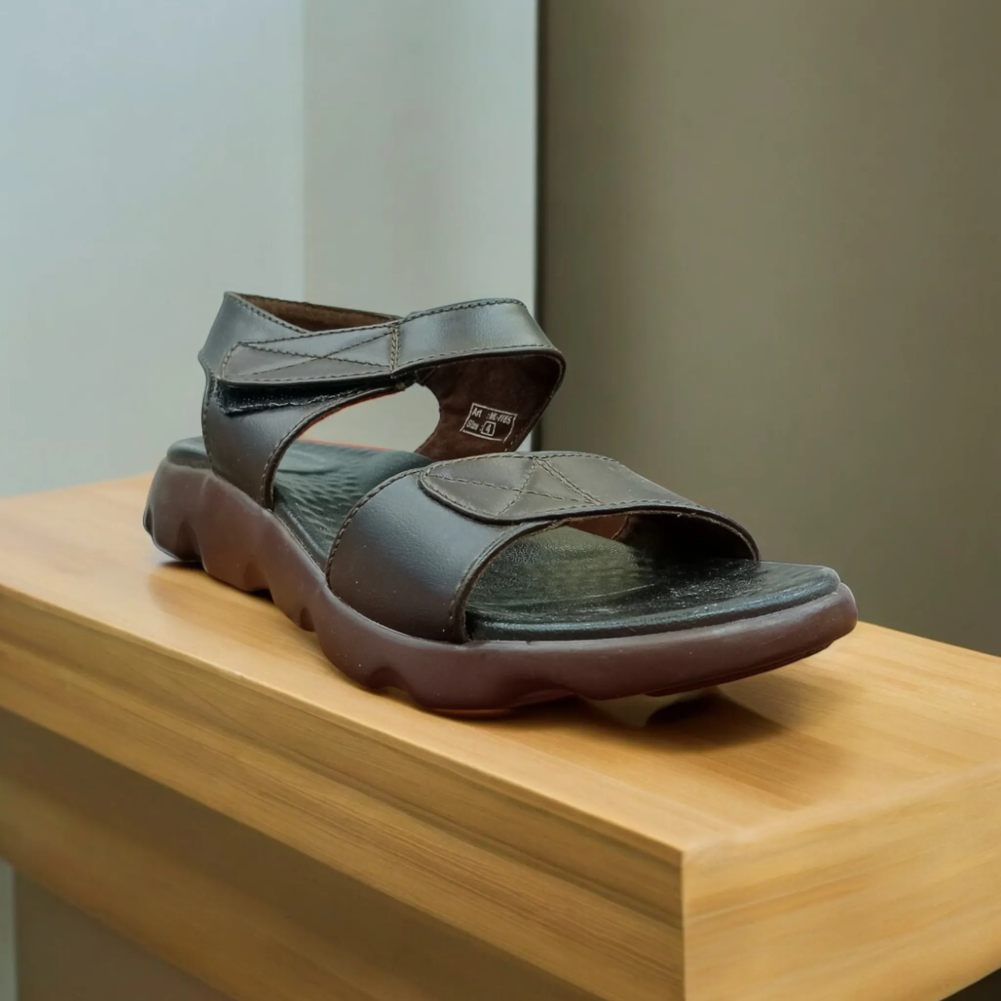 Medifee doctor sandal for women-ML1185