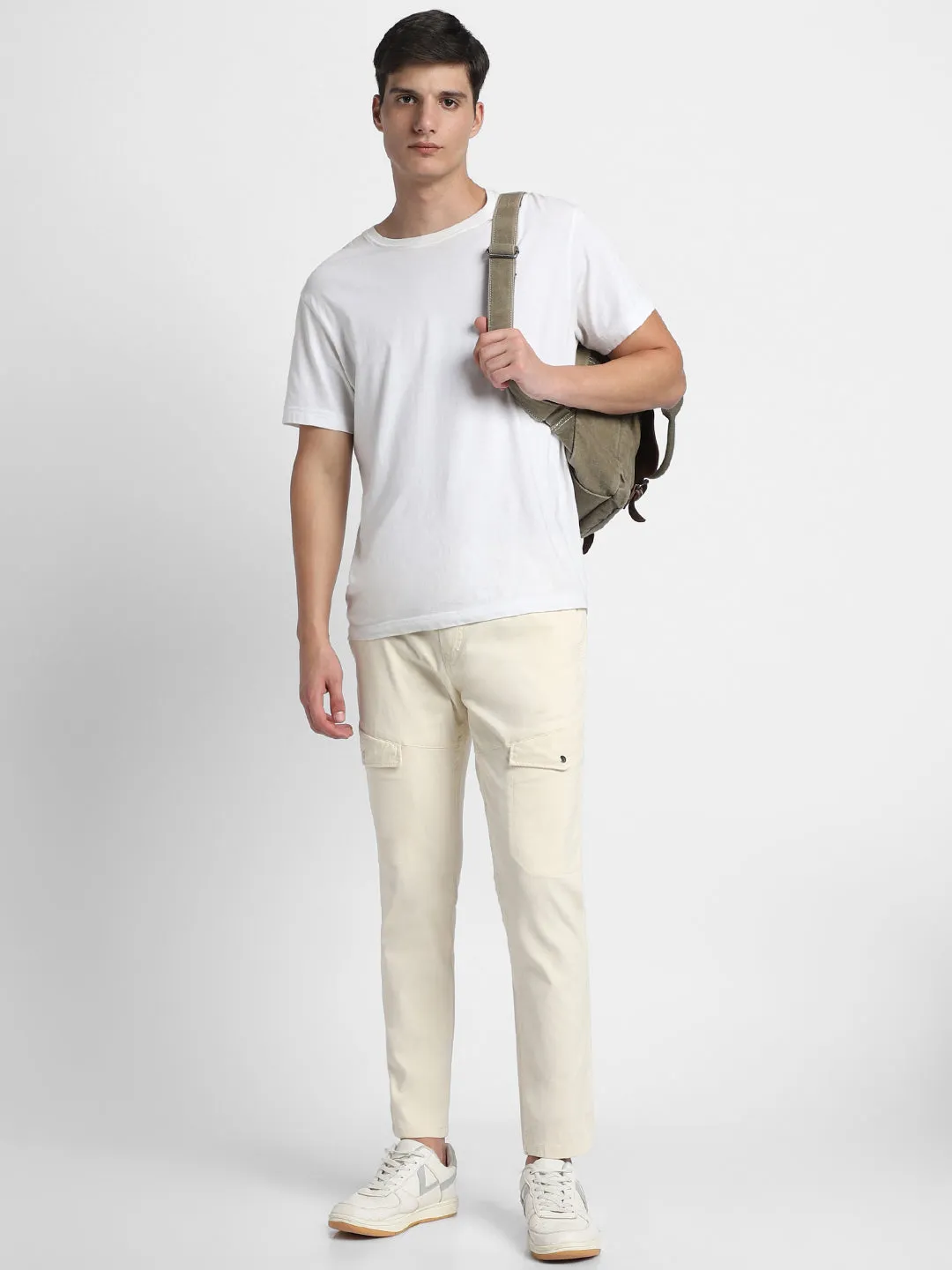Mens's Cream Solid Cargo Trousers
