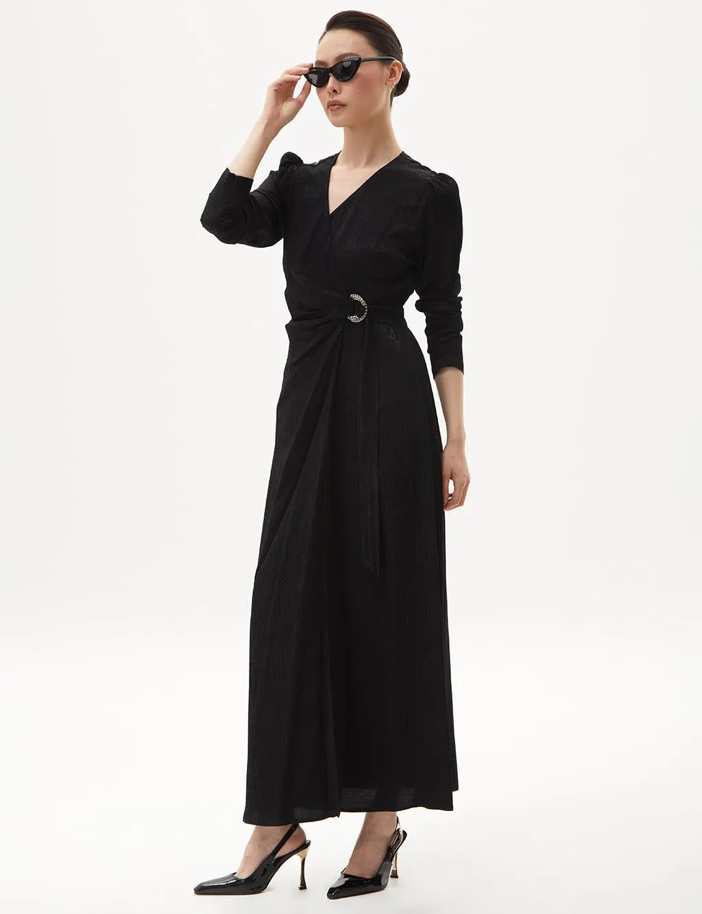 Metal Buckle Detailed Stylish Black Dress