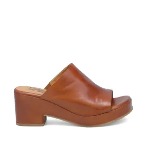 Miz Mooz Women's Gwen in Brandy