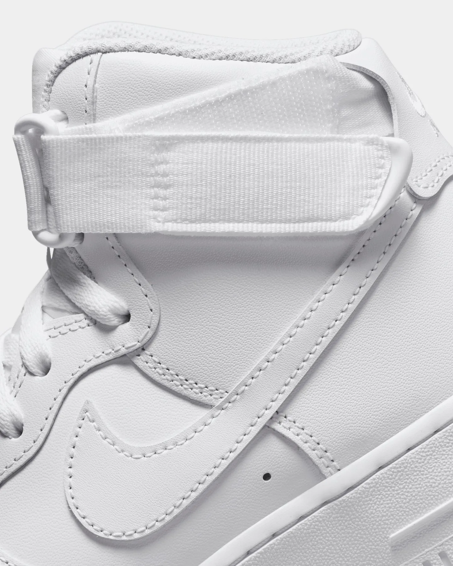 Nike Women's Air Force 1 High White/White/White
