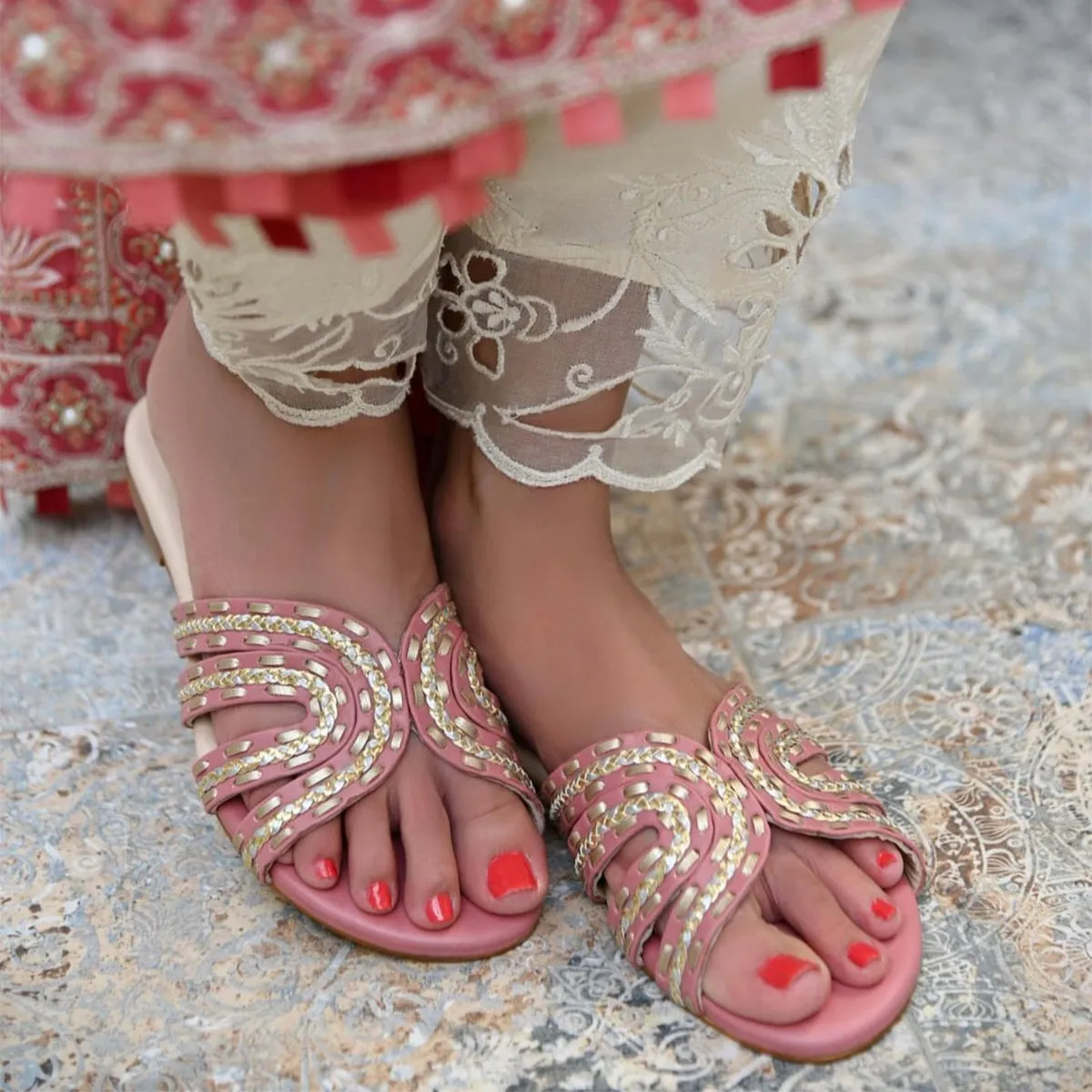 Sandal Season '24 - Whipstitch Zee