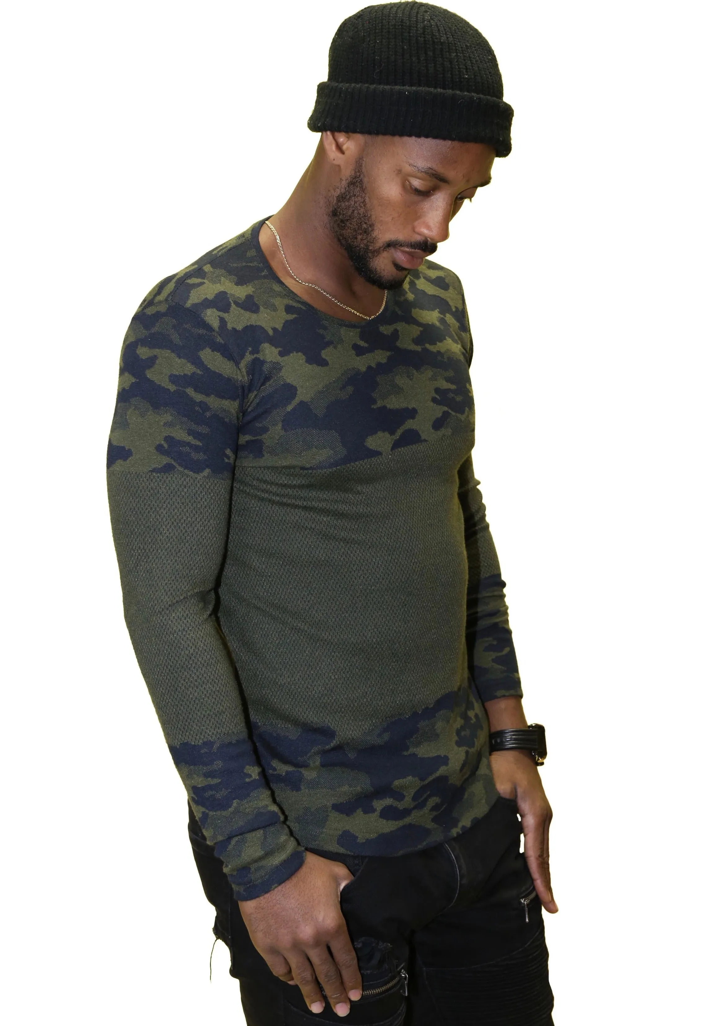 Saw LS European Slim Fit Camouflage Sweater.