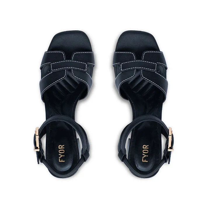 Stylish Block Heel BCR 042