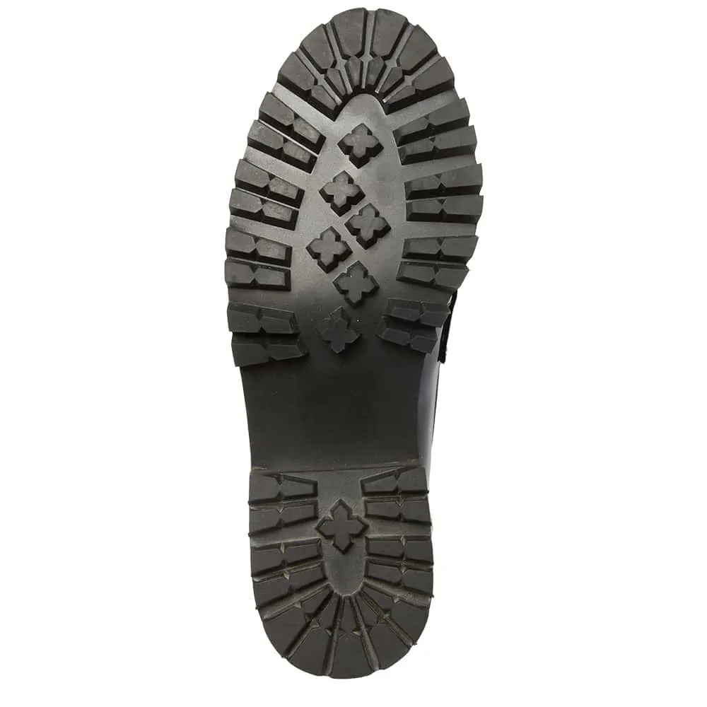 Teacher Loafer in Black Patent
