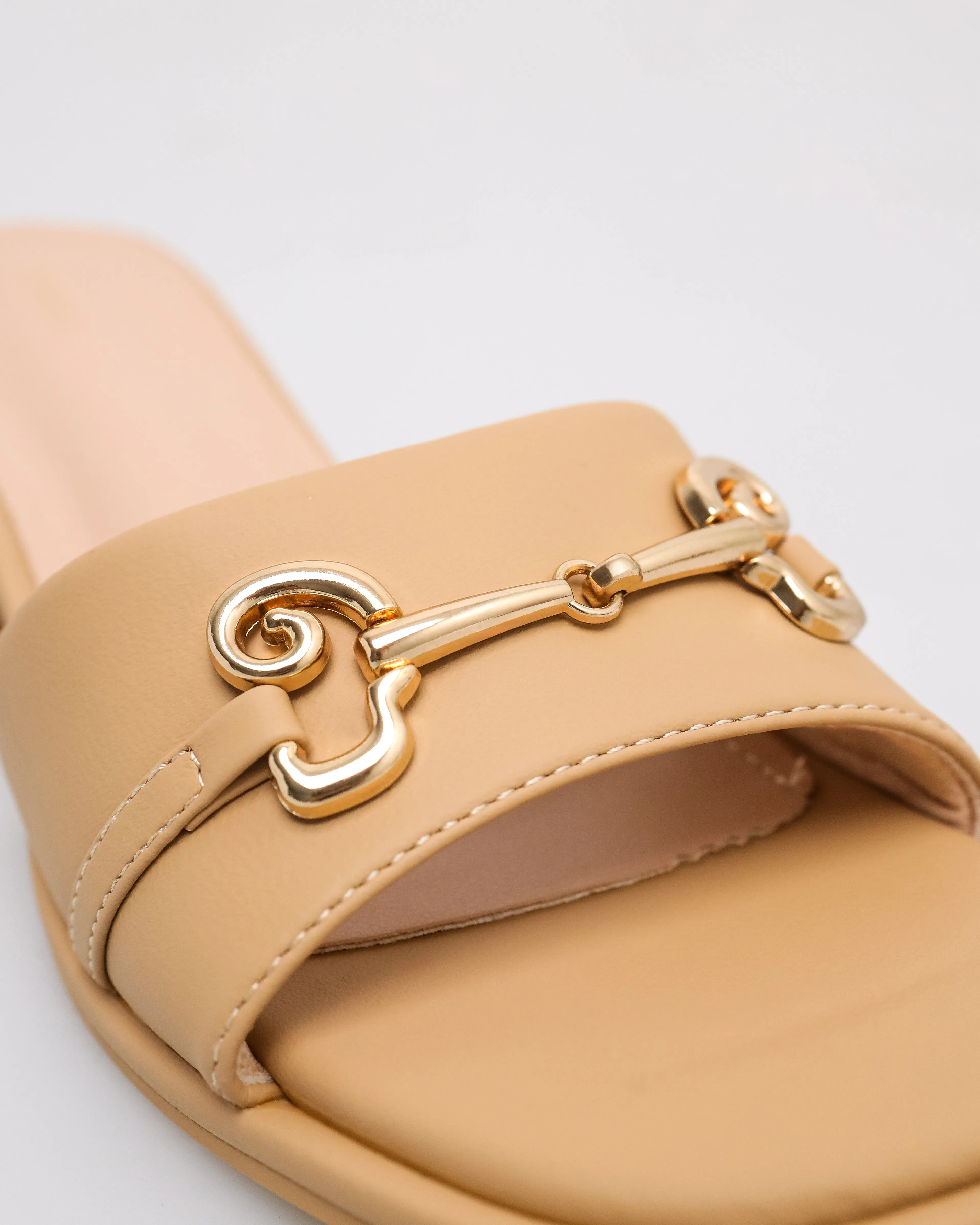 Tomaz NN484 Ladies Horsebit Sandal