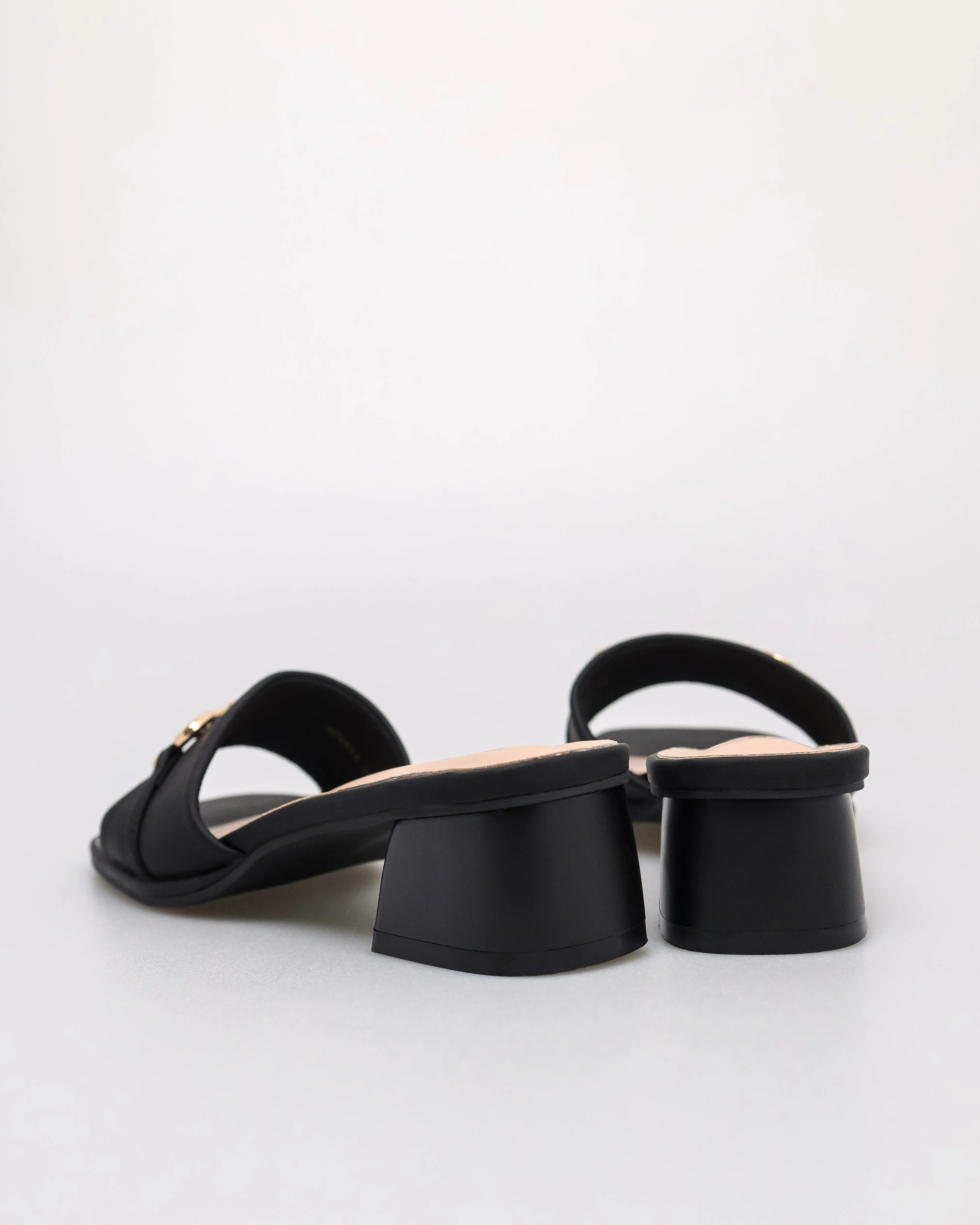 Tomaz NN484 Ladies Horsebit Sandal
